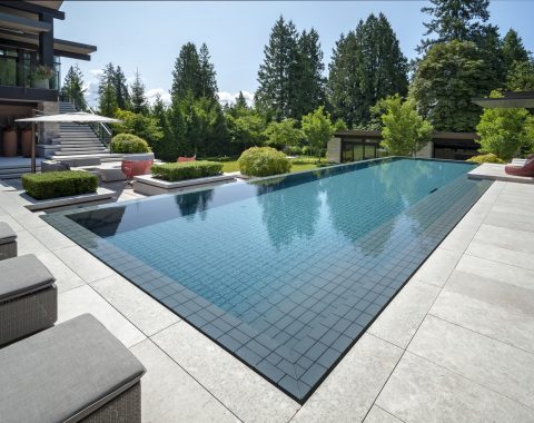 Large reflecting pool